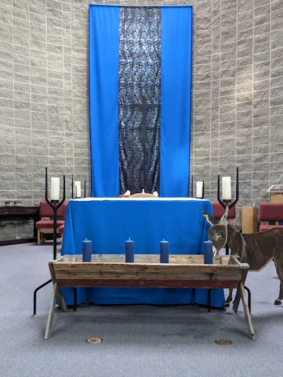 St Andrews Altar Advent